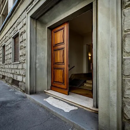 Apartment Yid Lamarmora Luxury Contemporary Florence