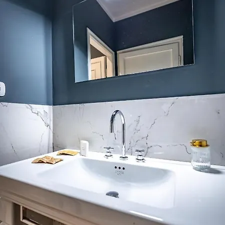 Yid Lamarmora Luxury Contemporary Apartment