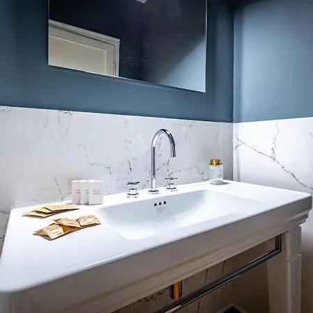 Apartment Yid Lamarmora Luxury Contemporary *