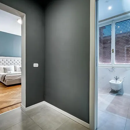 Yid Lamarmora Luxury Contemporary Apartment Florence